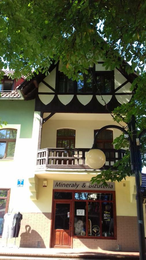 Bialy Apartament Polanica-Zdrój Exterior foto
